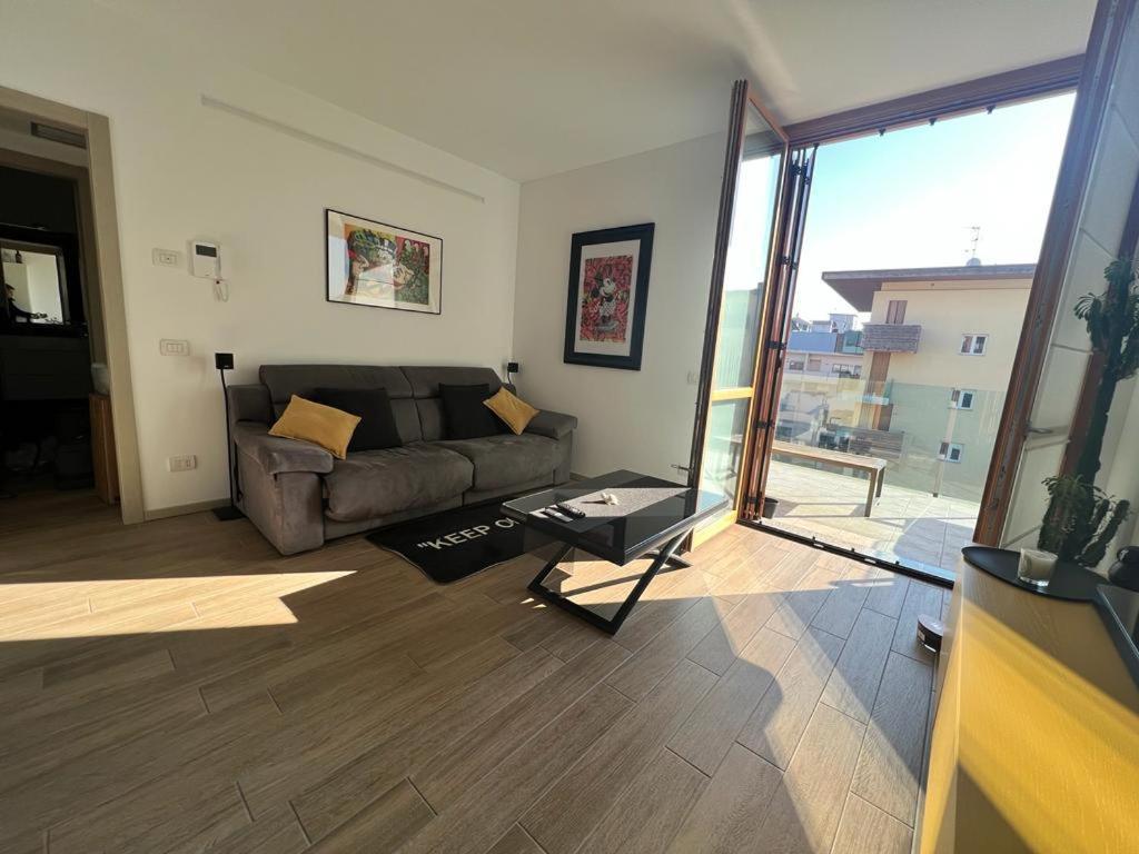 Appartement Domusmi - Nuvolone-7 à Milan Extérieur photo